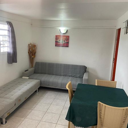 Logement De 40M2 Avec Terrasse, Moderne Et Equipe Petit-Canal Eksteriør billede