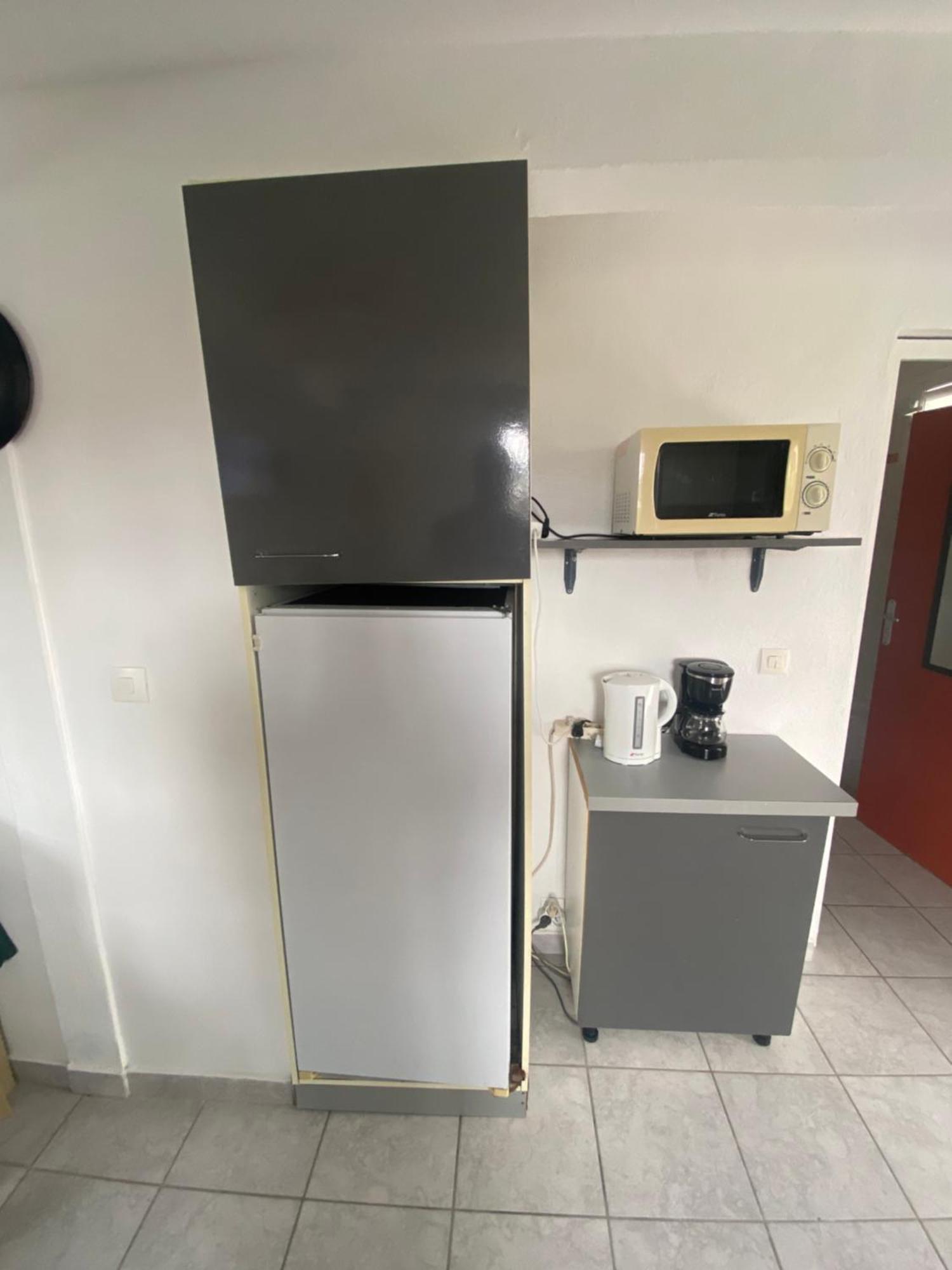 Logement De 40M2 Avec Terrasse, Moderne Et Equipe Petit-Canal Eksteriør billede
