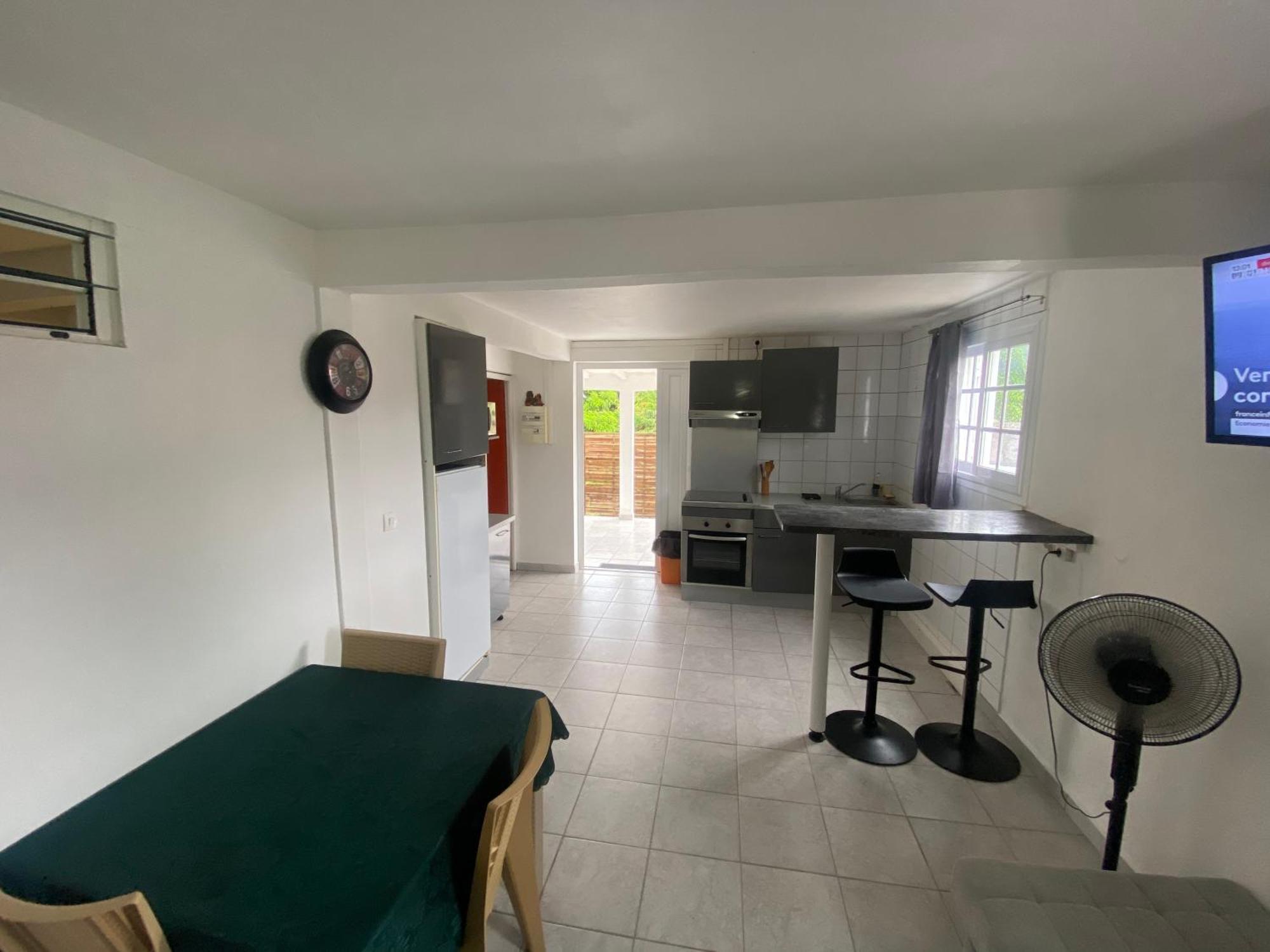 Logement De 40M2 Avec Terrasse, Moderne Et Equipe Petit-Canal Eksteriør billede
